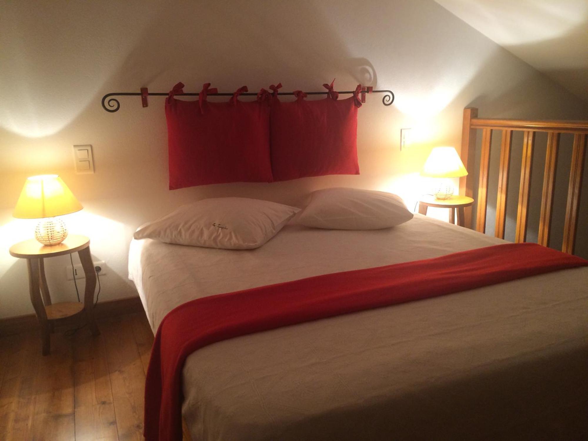 Chambres D'Hotes Les Templiers Rugney Ruang foto