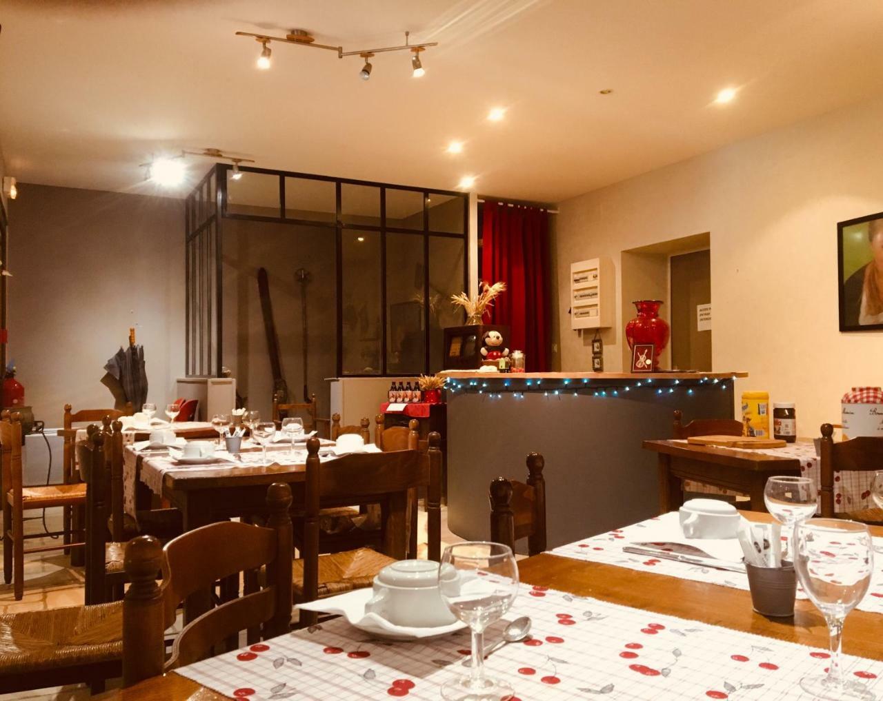 Chambres D'Hotes Les Templiers Rugney Bagian luar foto